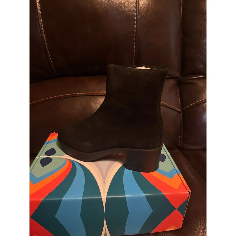 Lazo Siren ankle boots